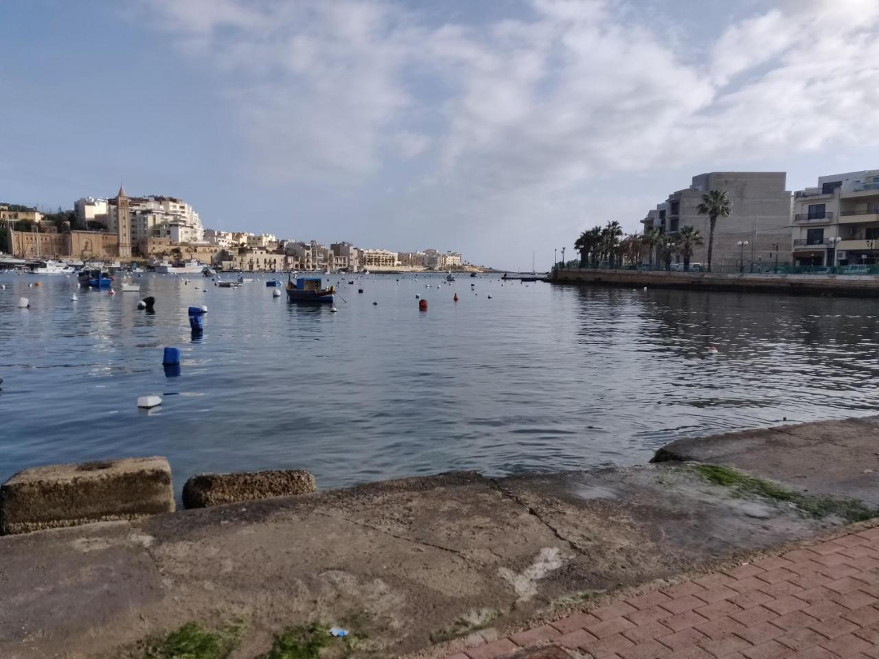 Panoramic Penthouse In Marsascala Which Enjoys Sea And Country Views Lejlighed Marsaskala Eksteriør billede