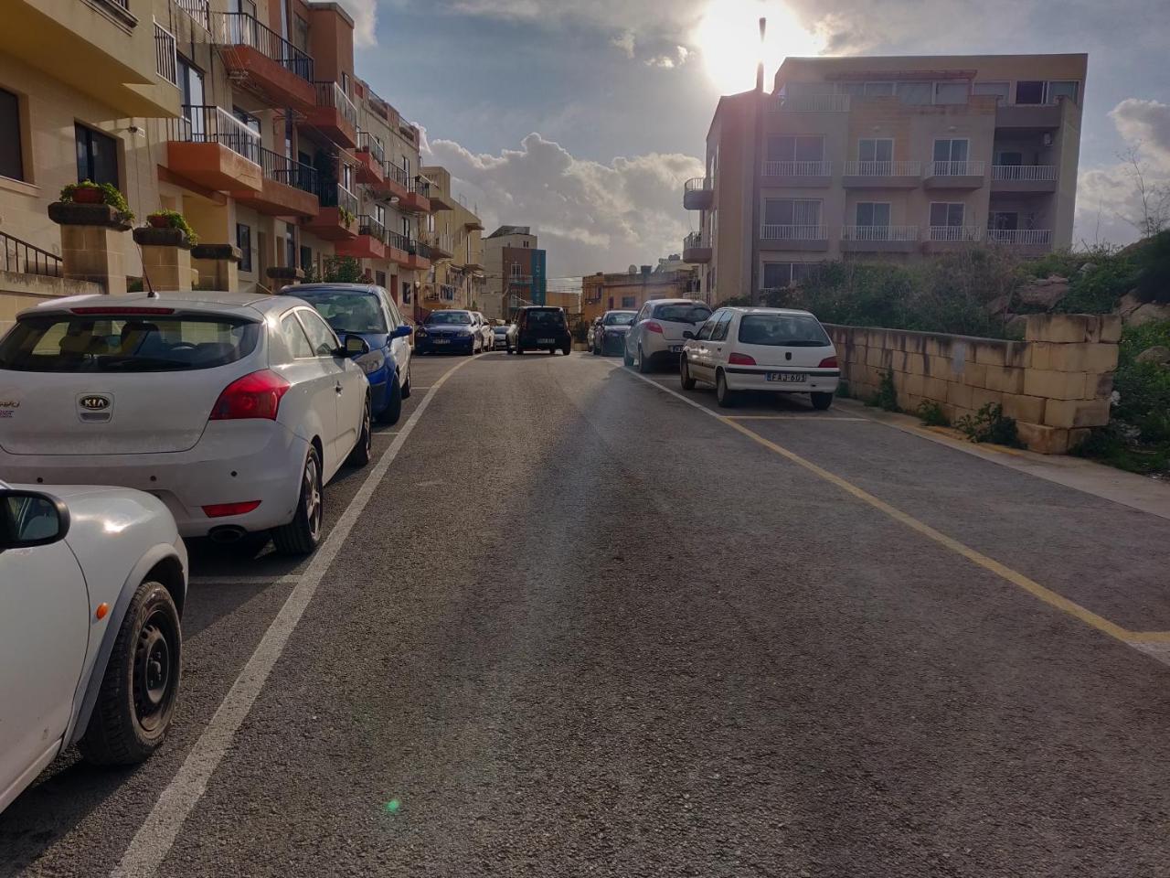 Panoramic Penthouse In Marsascala Which Enjoys Sea And Country Views Lejlighed Marsaskala Eksteriør billede