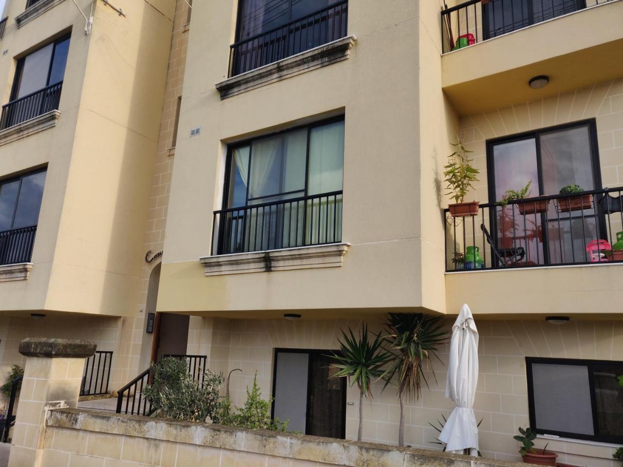 Panoramic Penthouse In Marsascala Which Enjoys Sea And Country Views Lejlighed Marsaskala Eksteriør billede